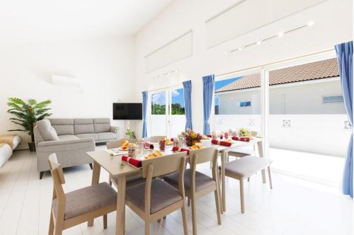 Nakasone Apartment | 新築ジャングリア12分一棟貸切BBQ駐車場3台美ら海古宇利島15分最大10名Chura Terrace Nakijin