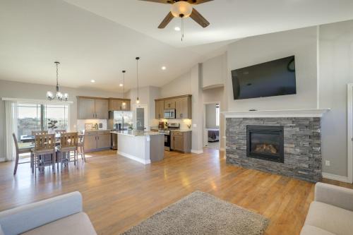 Alamosa House | < 1 Mi to Rio Grande Trails: Quiet Alamosa Escape
