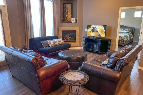 Stetson Hills House | 10 Mi to Dtwn: Colorado Springs Townhome