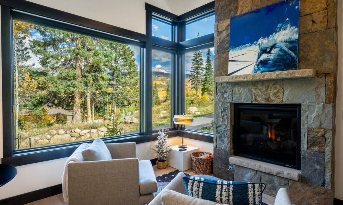 Silverthorne Cabin | 1BR Lux Casita | Near Hiking Trails | Exclusive Amenities | Summit Sky Ranch