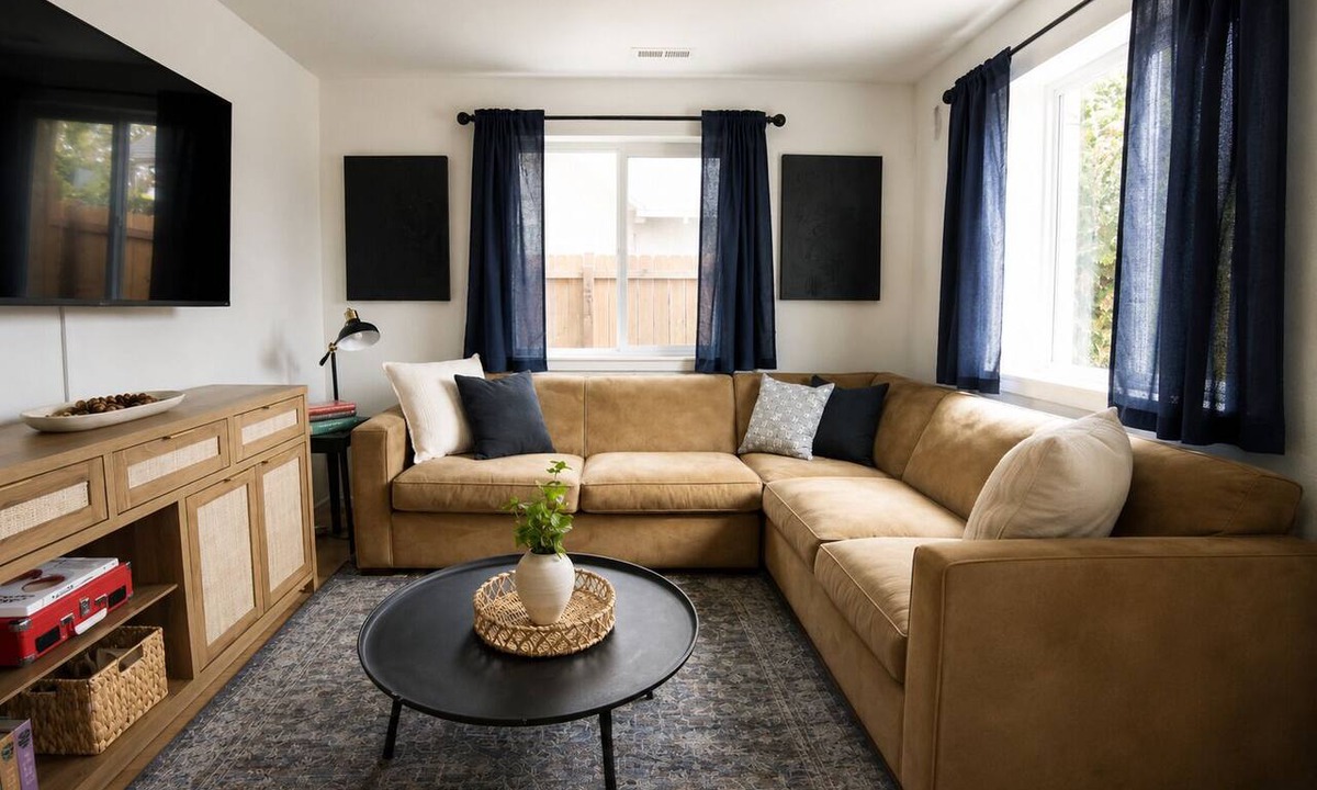 Valverde House | 2-bedroom building in fantastic Denver with cool AC and fitness equipment