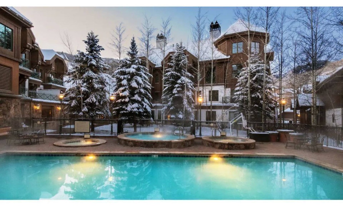 Highlands Townhomes House | 2 bedroom penthouse at Hyatt mountain lodge ski