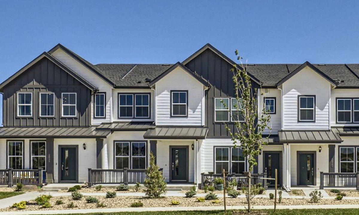 Arvada House | 2-bedroom townhome w/ mountain views, Arvada near AdventHealth Avista Hospital