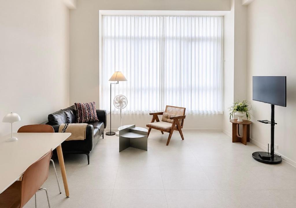 Cheongpa-dong Apartment | 2 min to Seoul station, 2Beds, 1Baths, loft style
