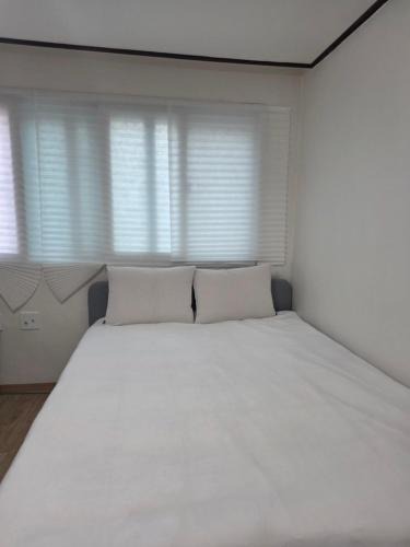 Hwayang-dong Apartment | 302 신규 건대역 도보2분 성수 어린이 대공원 잠실 압구정 청담 강남