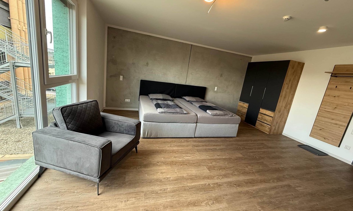Stuttgart House | 305 - One-room apartment with double bed