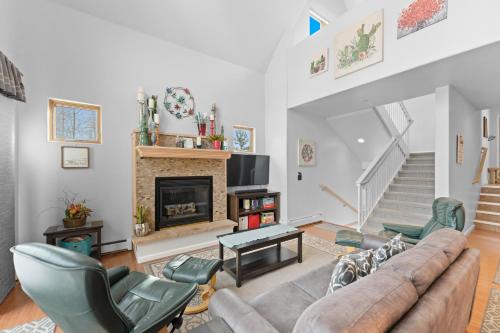 Wildernest Villa | 40 Burgundy Circle