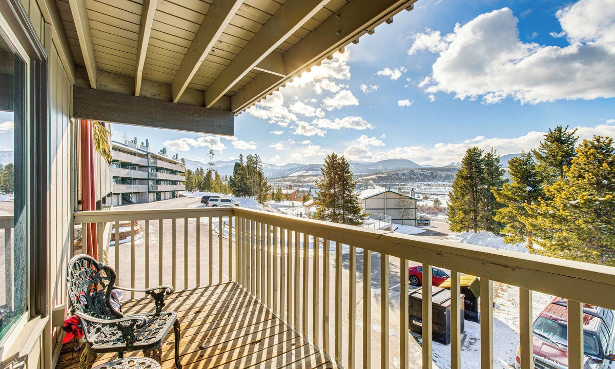 Fraser Condo | 5 Mi to Winter Park Resort: Unit w/Pool & Hot Tub