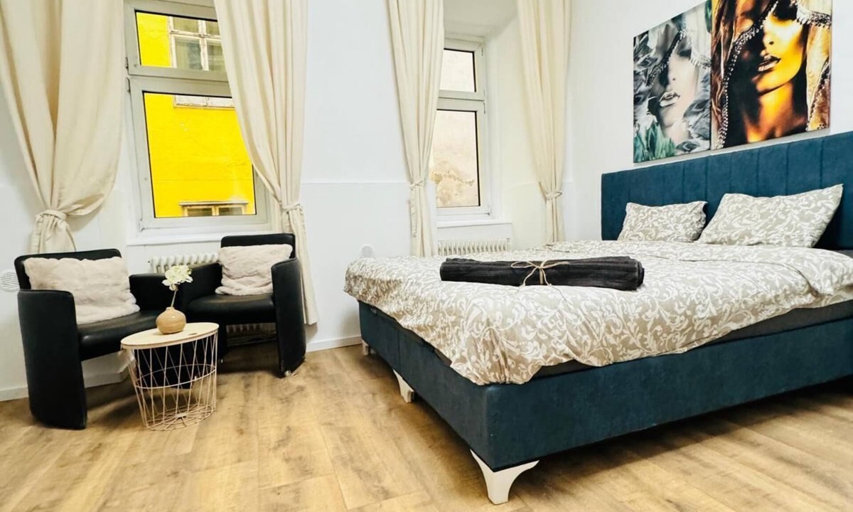 Margareten Apartment | 5BR Apartment Near Matzleinsdorfer