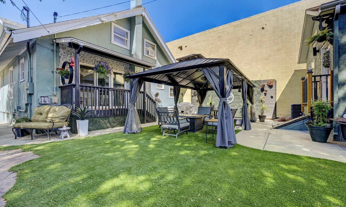 Colorado Springs House | 6 BR Near Garden of the Gods Old Colorado City