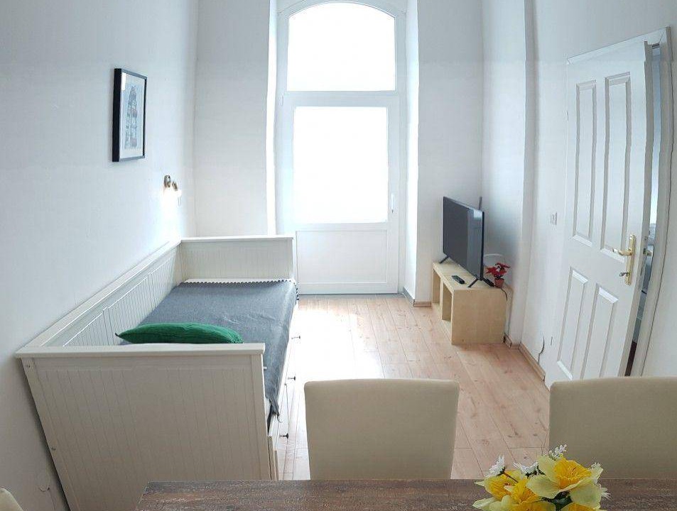 Roßau Apartment | 65 m² Apartment ∙ 2 bedrooms ∙ 8 guests