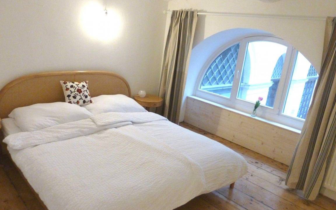 Innere Stadt Apartment | 95 m² Apartment ∙ 3 bedrooms ∙ 8 guests