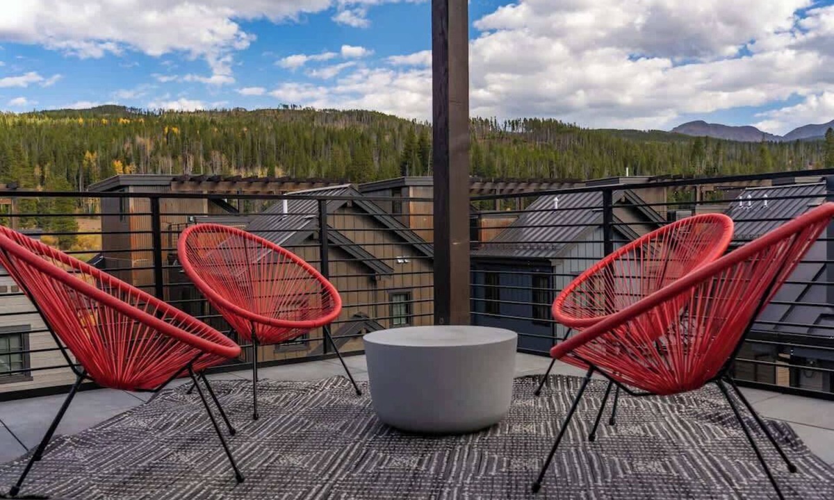 Winter Park Ski Chalet | Alpine Views | Hot Tub | Board Games