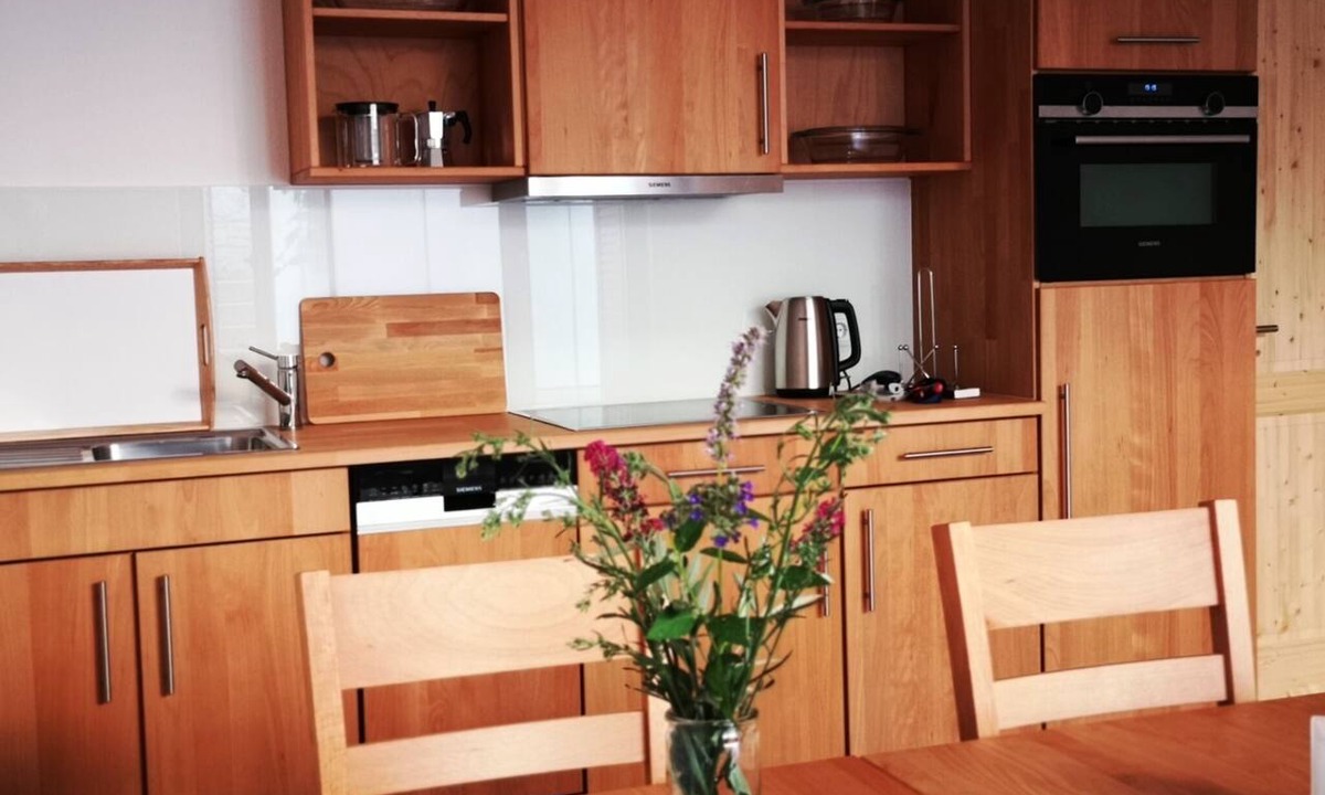 Veitshoechheim Apartment | Apartment (60sqm) on the upper floor with elevator and small terrace