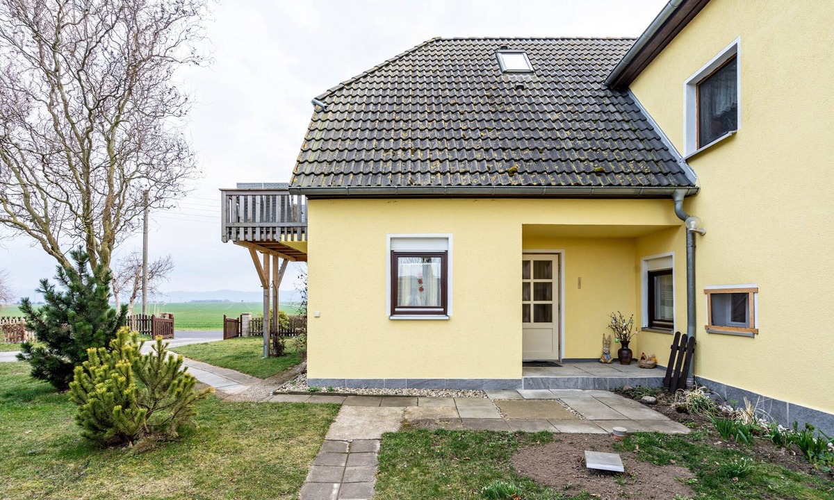 Oberherwigsdorf Apartment | Apartment 'Hartmann' with Mountain View, Private Terrace and Wi-Fi