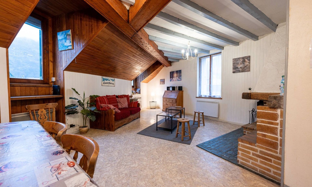 Moutiers Apartment | Apartment 'Nature Summer and Ski Winter' with Wi-Fi
