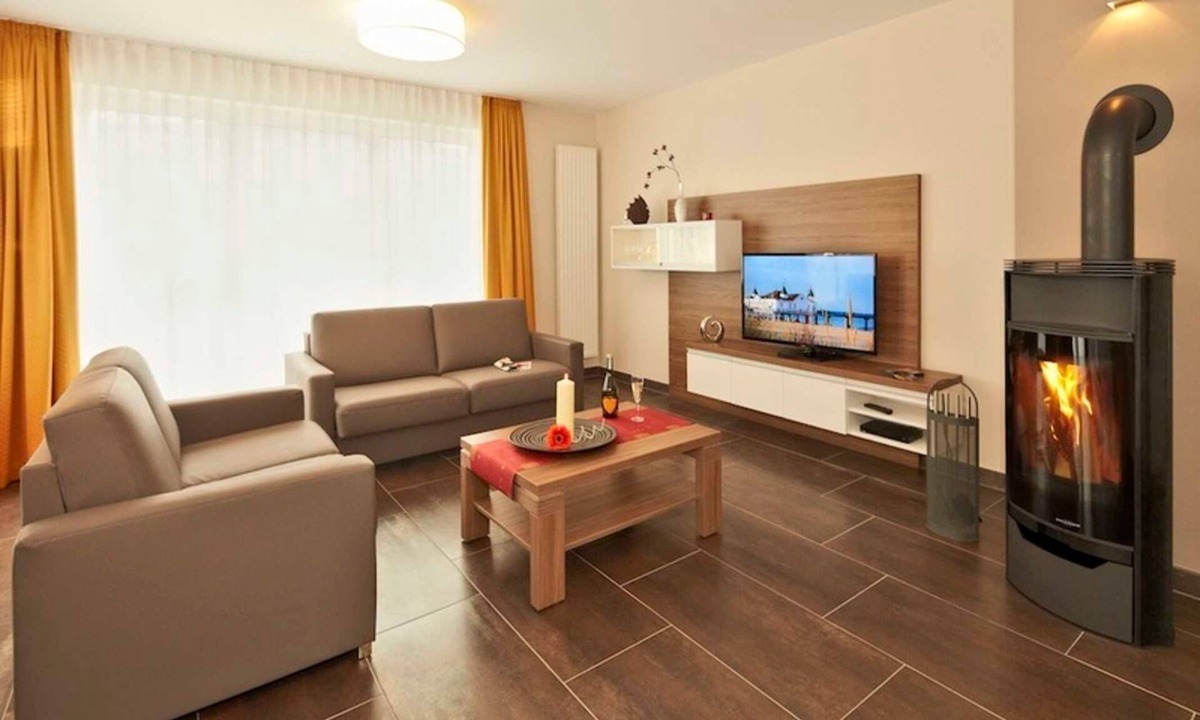 Seebad Bansin Bed & Breakfast | App. 2/Nr. 5 - Dünenhaus Aurell - directly on the Baltic Sea beach