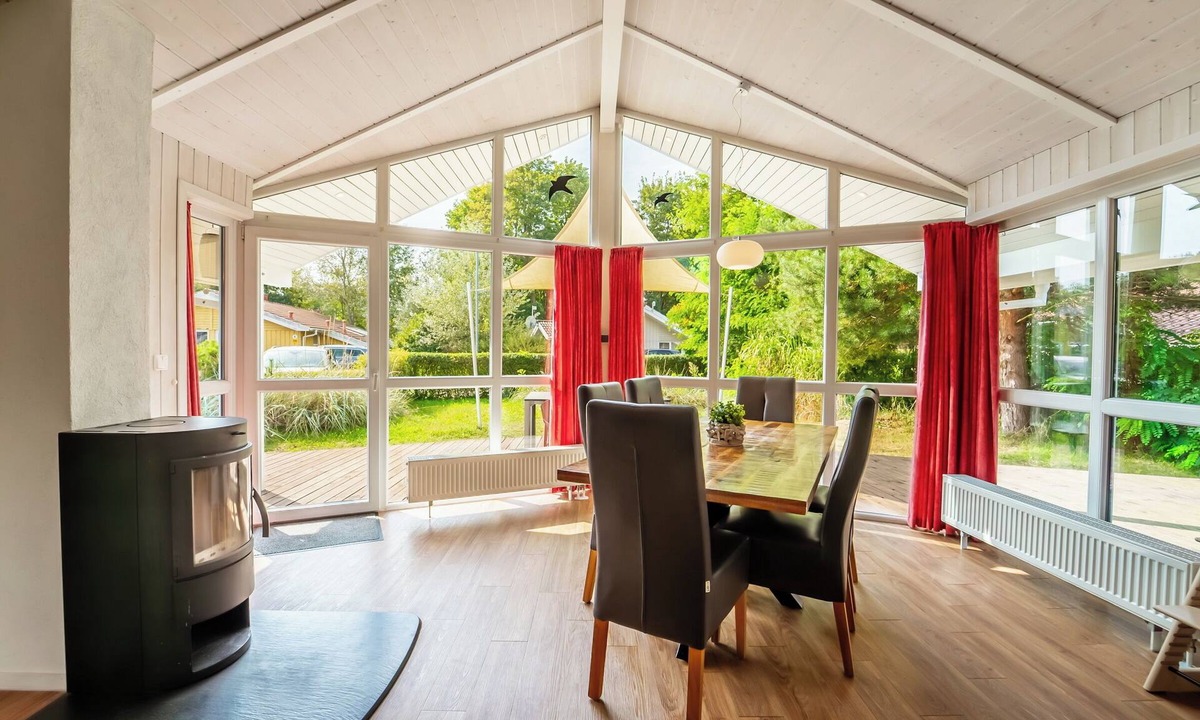 Travemuende House | Beach view vacation home 11