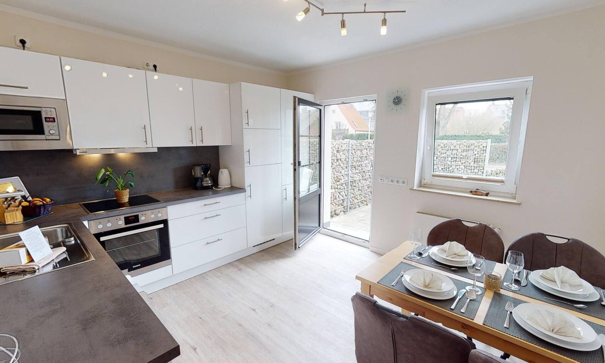 Groemitz House | Beautiful vacation home for up to 8 adults and 1 child in the heart of Grömitz - 20