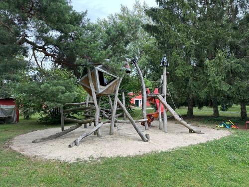 Forst House | Bed & Breakfast am Waldgürtel