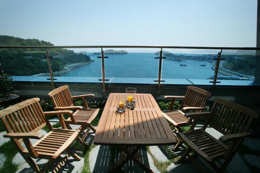 Hak-dong Hotel | Benikea Hotel Yeosu