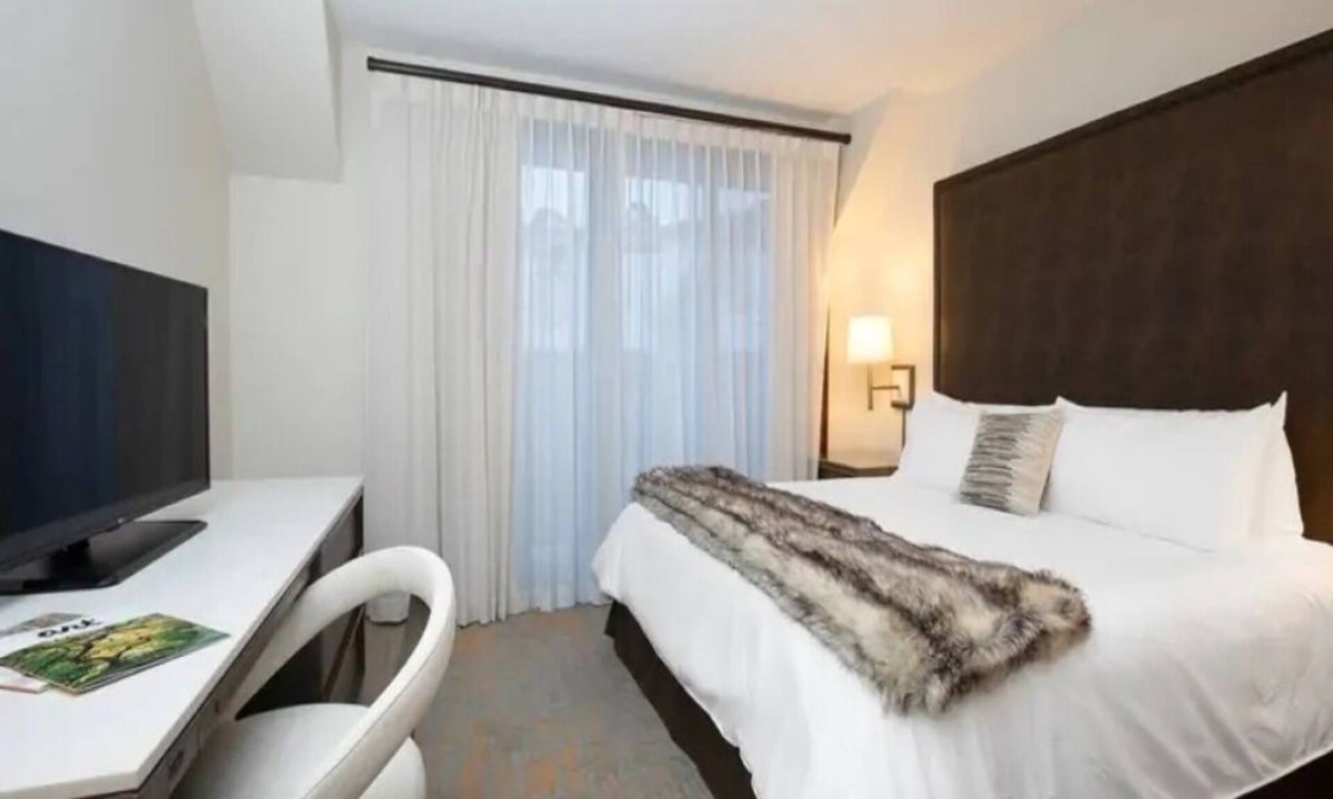 Beaver Creek Condo | Best location!Creekside in BCVillage!Walk to Ski School, Shops, Restaurants,Lift