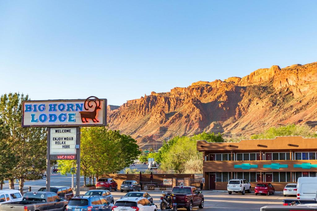 Moab Hotel | Big Horn Lodge