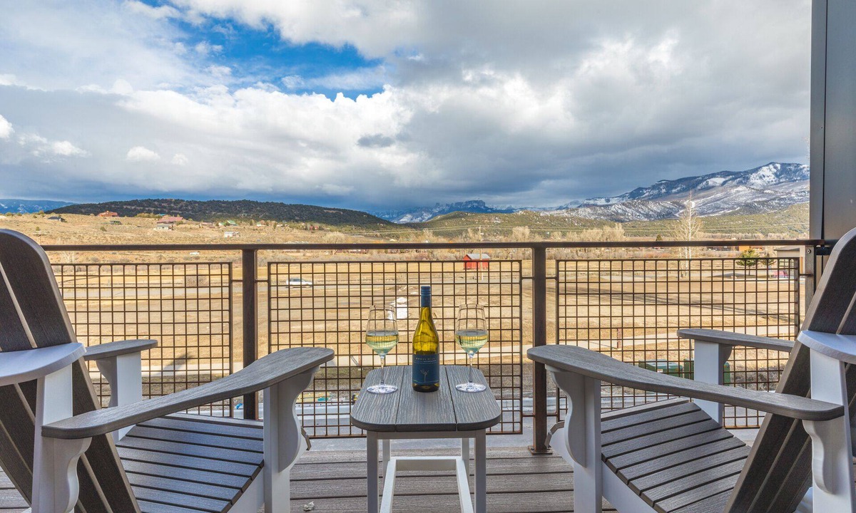 Ridgway House | Brand New Luxury Townhome | Air Conditioning | Private Deck