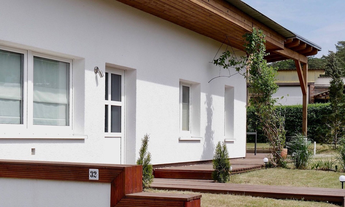 Basedow House | Bungalow Wallner, Germany