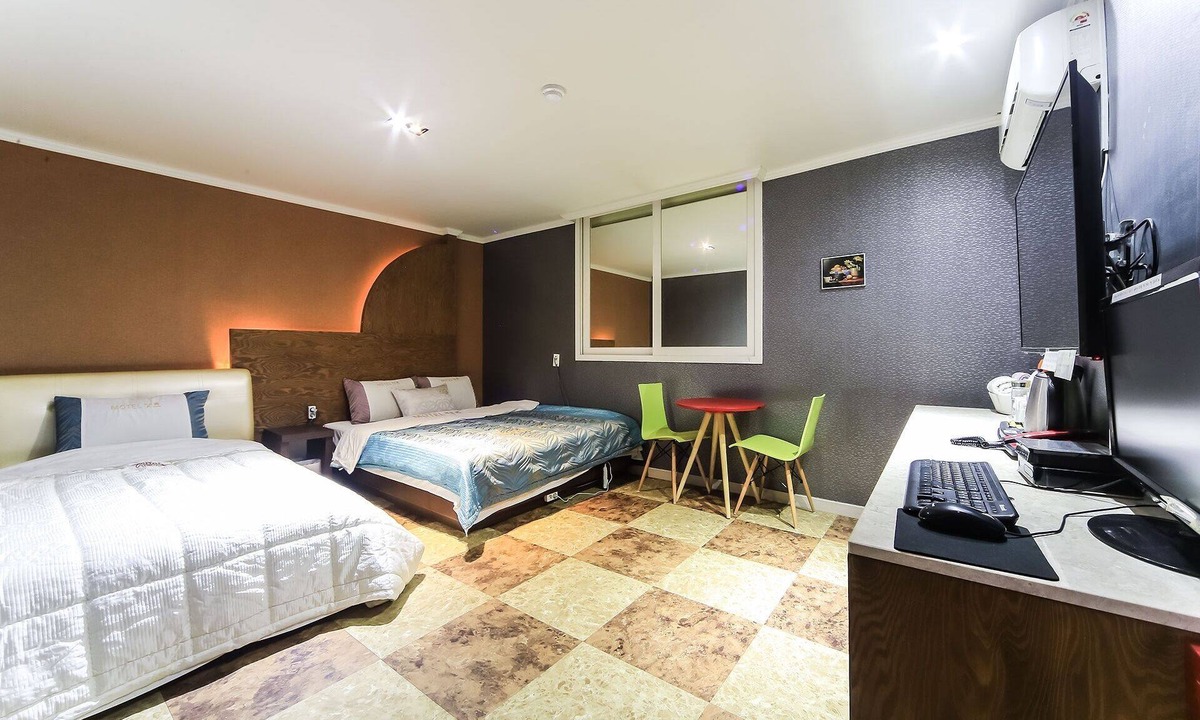Gupo Hotel | Busan Gupo Cats