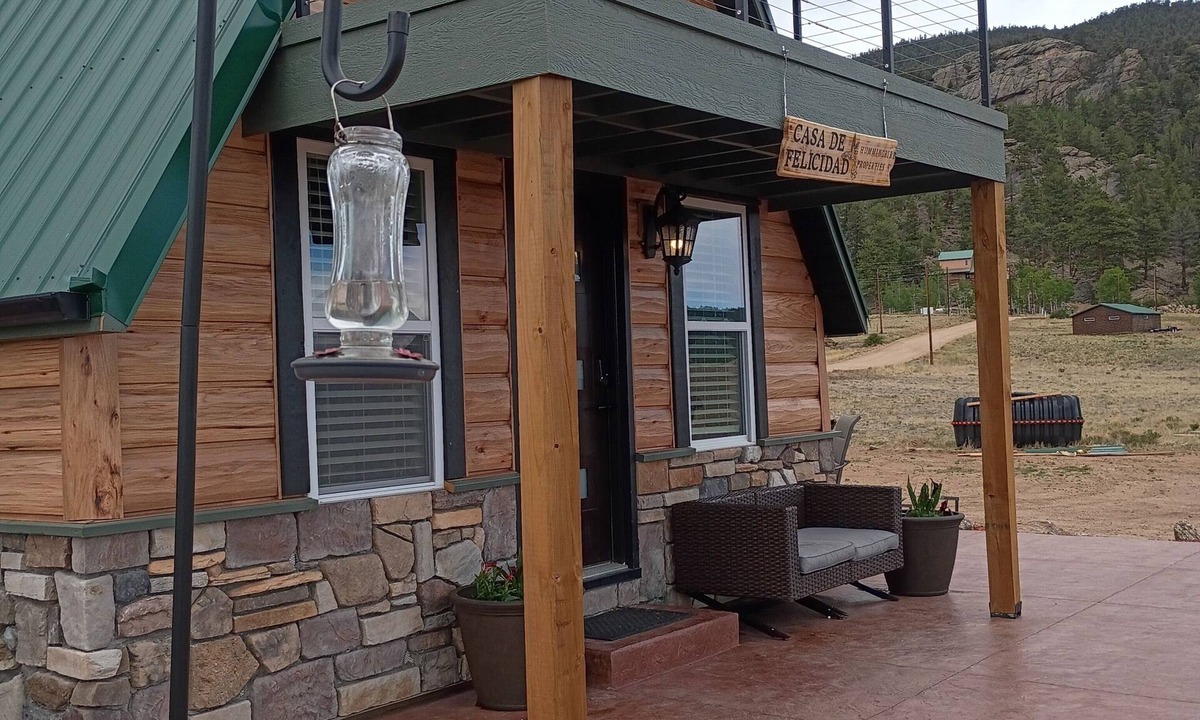 Lake George Cabin | Cabin by ElevenMile & Spinney State Parks, STEAM SHOWER, HOT TUB, HEATED FLOORS