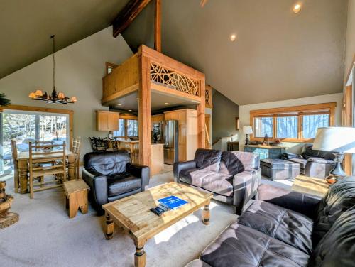 Keystone House | Cabin in the Pines 4 by SummitCove Lodging in Colorado
