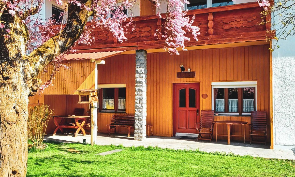 Windorf Apartment | Charming, Well-Equipped Apartment in a Peaceful Setting