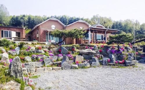 Chungju House | Choongju Garden Arirang Pension