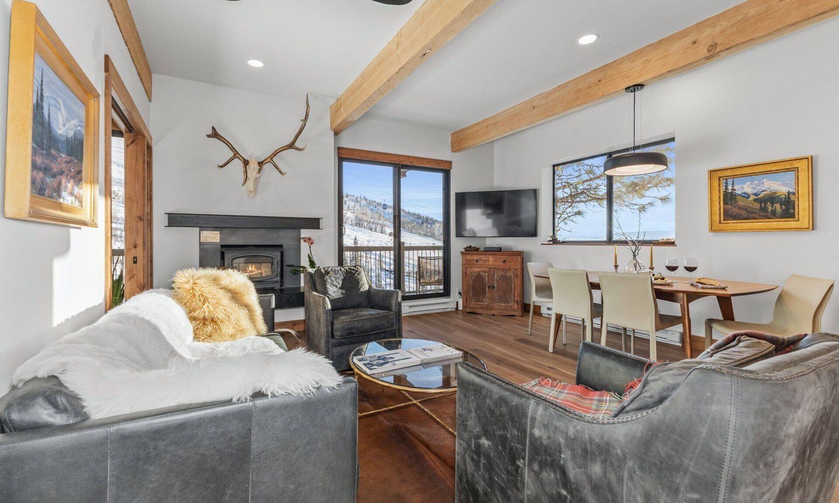 Steamboat Springs Condo | Club-B211: Fully Renovated, Panoramic Mountain Views, Prv W/D, Ski In Ski Out