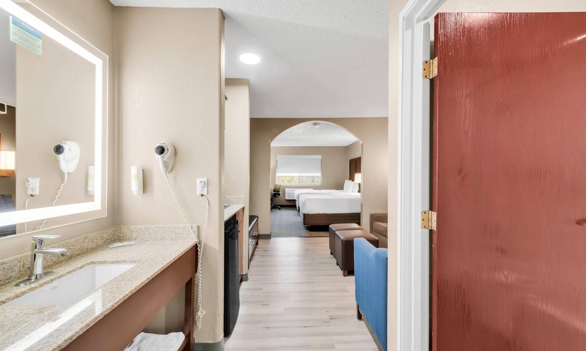 Lakewood Hotel | Comfort Suites Lakewood - Denver