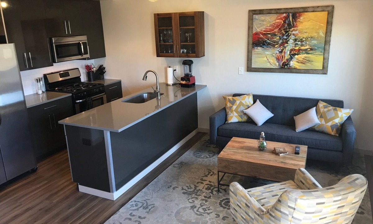 Central Boulder Apartment | Condo with deck facing the mountain, bike path and restaurant across the street, 5 min driving from down town
