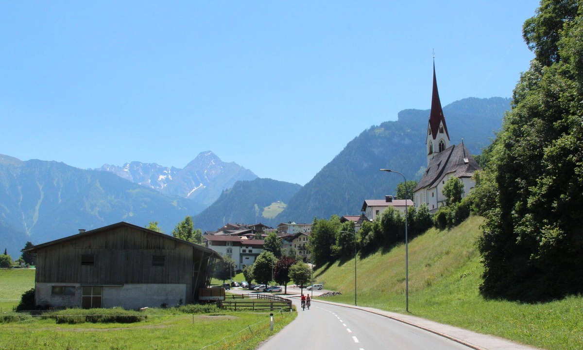 Laimach Apartment | Cosy apartment for 4 people with WIFI, TV, terrace and pets allowed