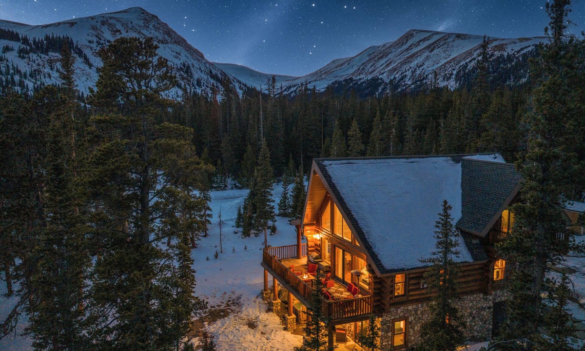 Valley of the Sun Cabin | Cozy Cabin Hot Tub Mtn Views Firepit Near Breck