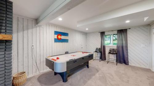 Castlewood House | Cozy Four Bedroom Family Retreat with Yard and Air Hockey