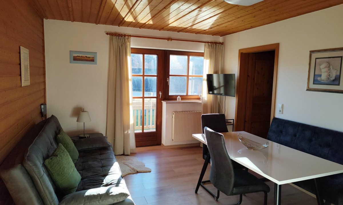 Habischried Apartment | Cozy vacation apartment with balcony (60 sqm)