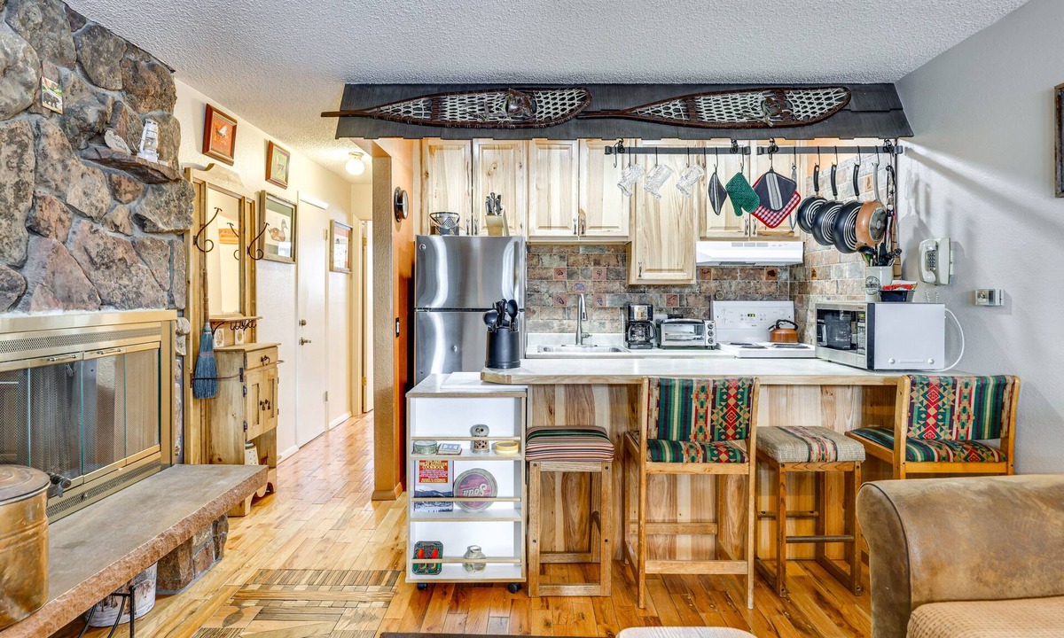 Rendezvous Condo | Cozy Winter Park Condo ~ 2 Mi to Ski Lifts!