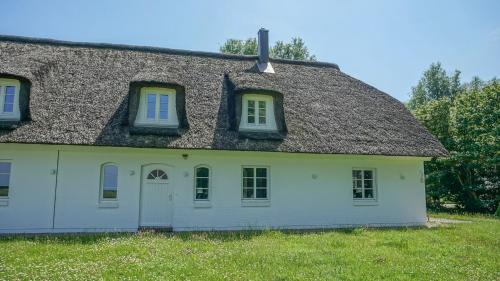 Toenning House | Dünenwarft West