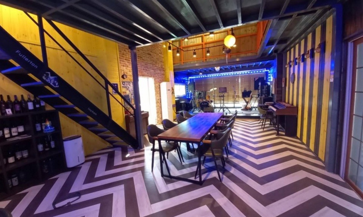 Suwon House | Daebudo Ann's Gallery Pension