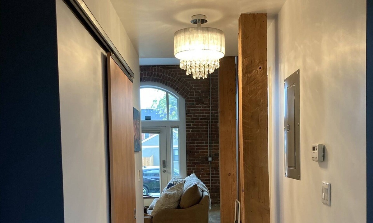 Sloan Lake House | Designer 1st floor loft style condo - great location