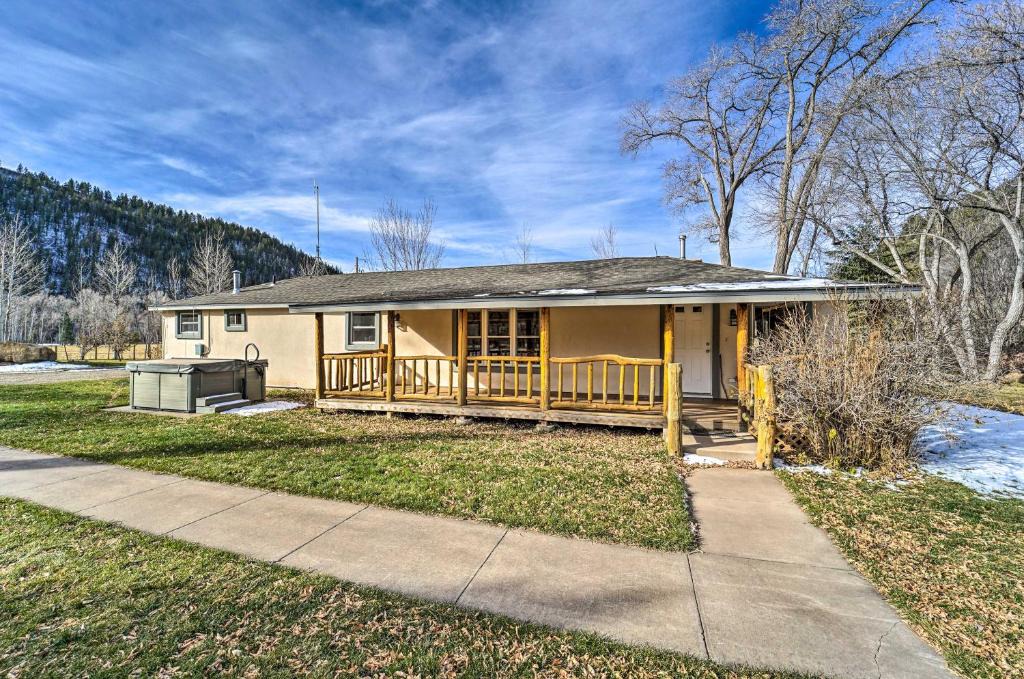 Cortez House | Dolores Ranch Cabin w/Hot Tub & 1-Acre Yard!