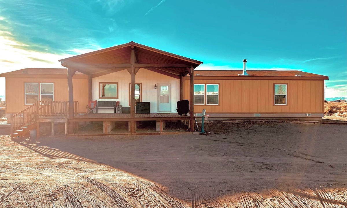 Alamosa House | Elegant Country Home w/4 Bedrooms and Large Patio