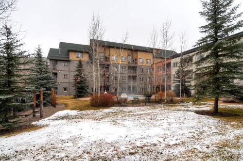 River Run Resort | Expedition Station Condos by Vail Resorts