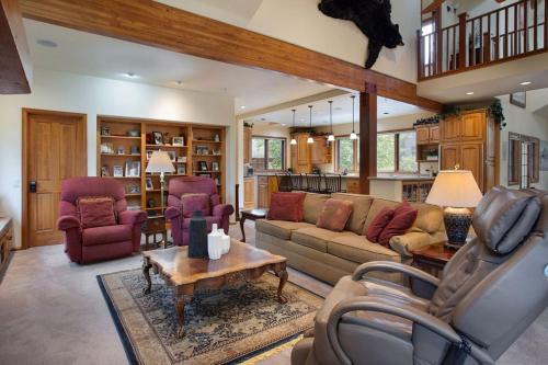 Frisco House | Experience the charm of Frisco at Streamside Lane, Pet friendly
