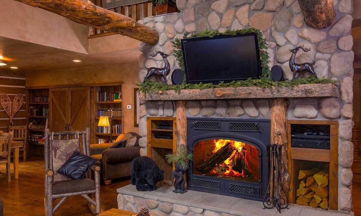 Allenspark Cabin | Fabulous 5-bedroom cabin between Allenspark and Estes park perfect for groups